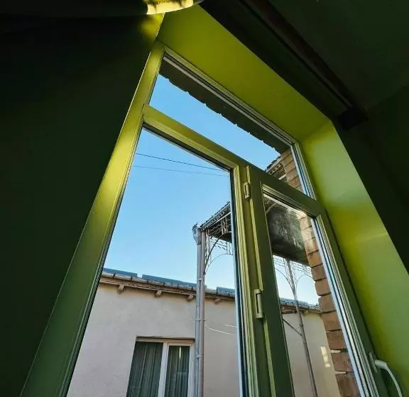پانسیون Guest House Bubu
