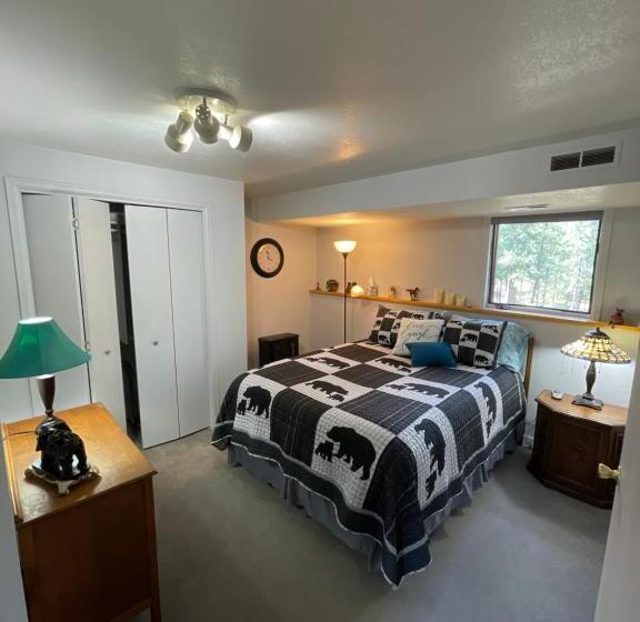 بنسيون On The Divide