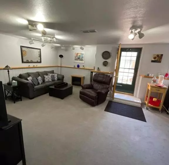 Majatalo On The Divide