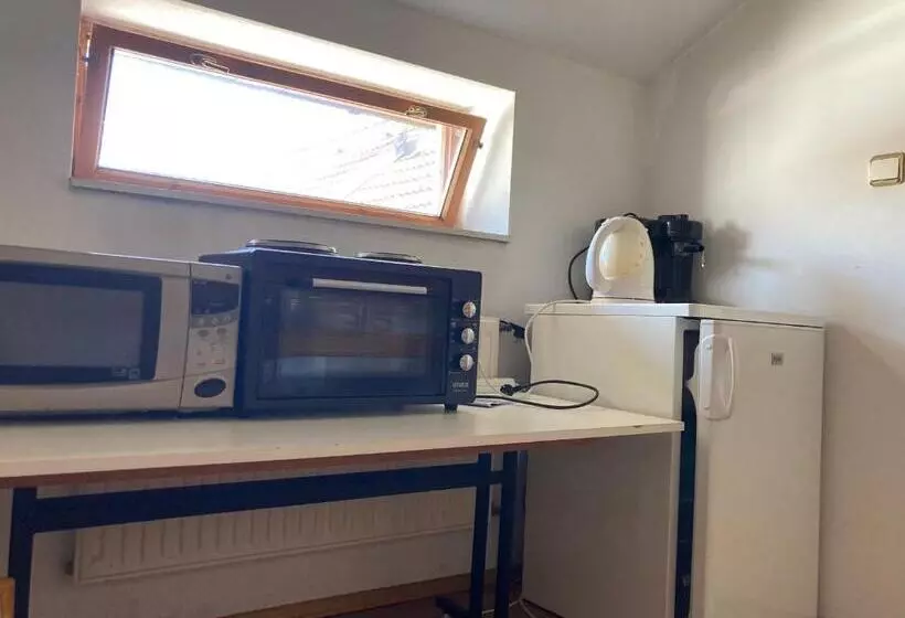 Majatalo Ubytování U Hradu