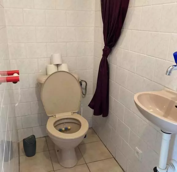 Majatalo Ubytování U Hradu