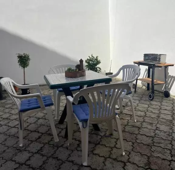 Majatalo Ubytování U Hradu