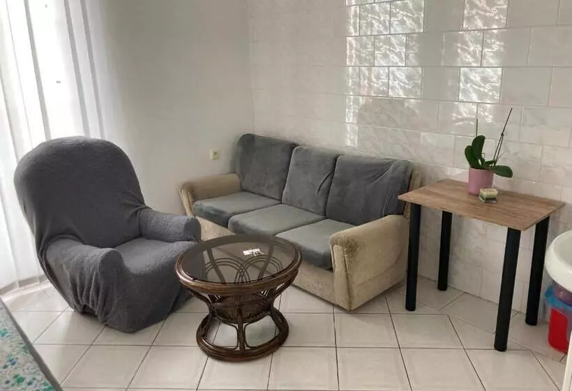 Majatalo Ubytování U Hradu