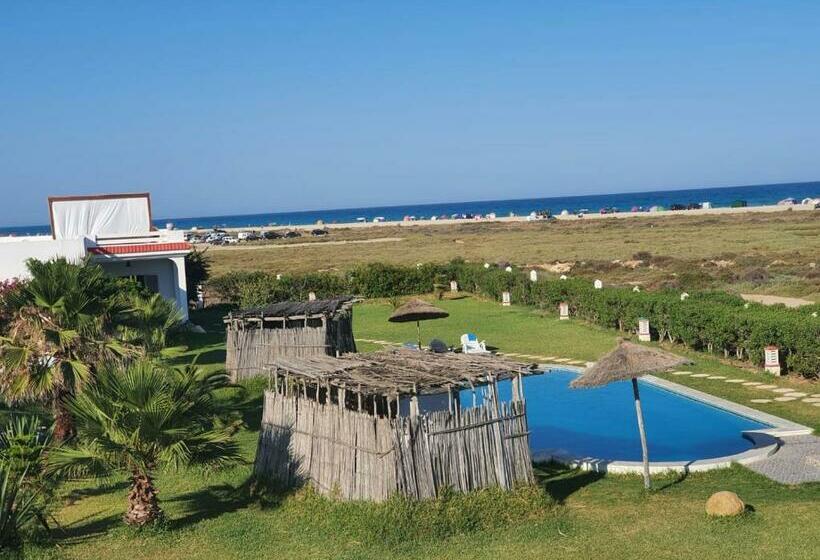 بنسيون Villa Yasmine Diar Maamoura