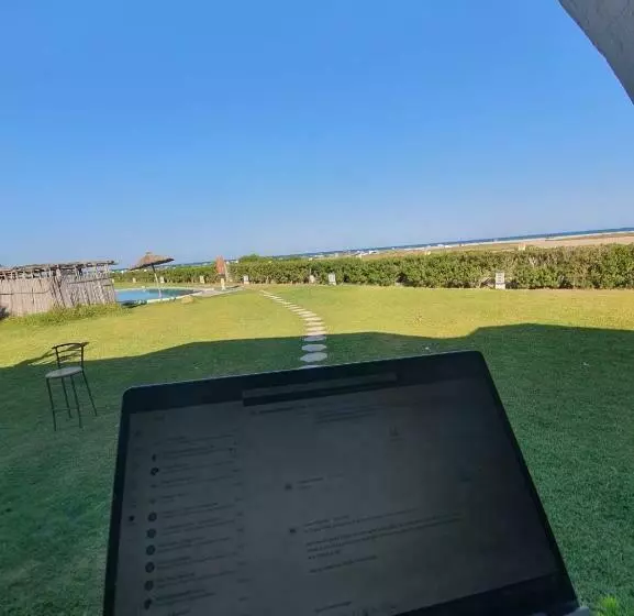 ペンション Villa Yasmine Diar Maamoura