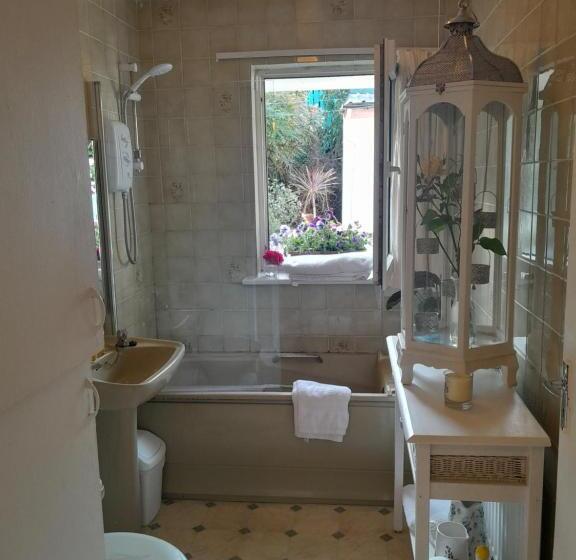 Saint Martin S Bed And Breakfast