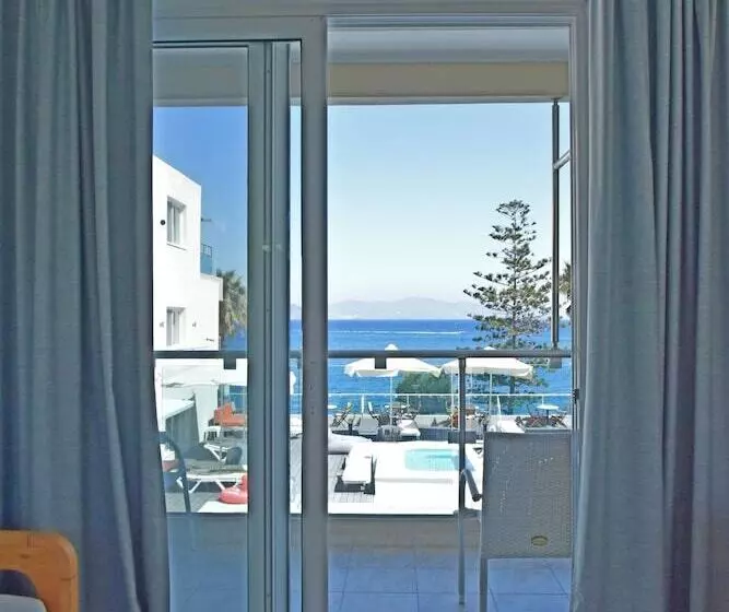 Bristol Sea View Apartments