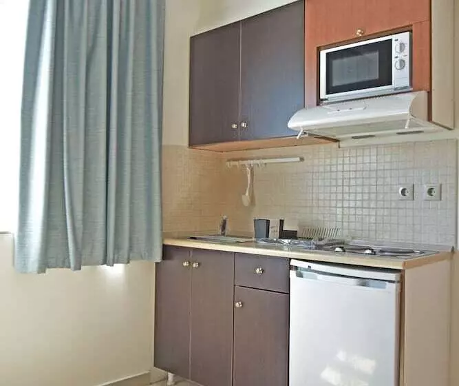 Bristol Sea View Apartments