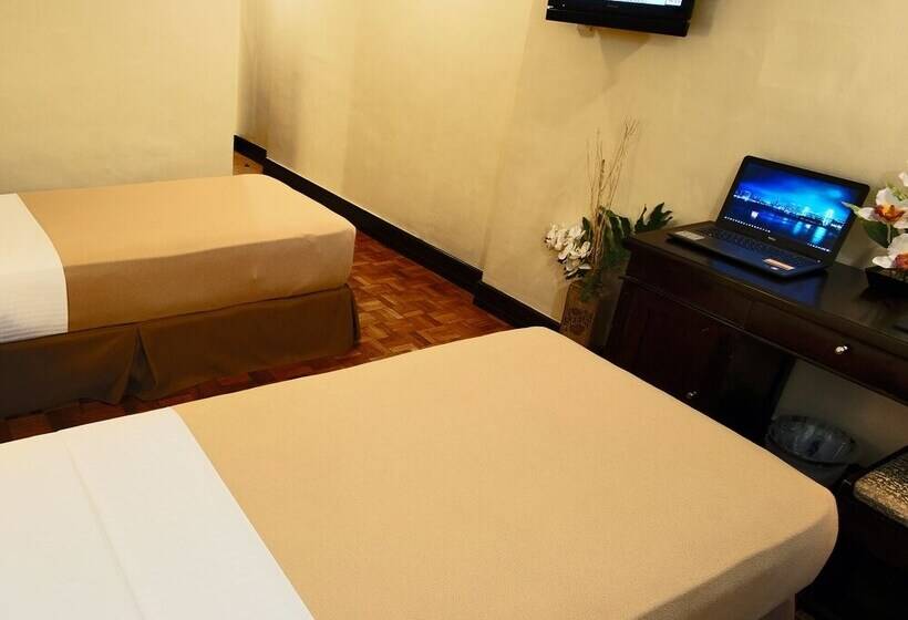 Fersal Hotel Malakas, Quezon City