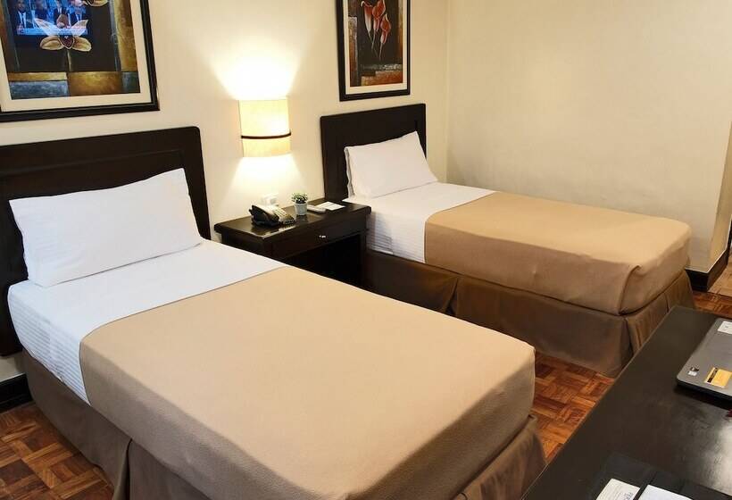 Fersal Hotel Malakas, Quezon City