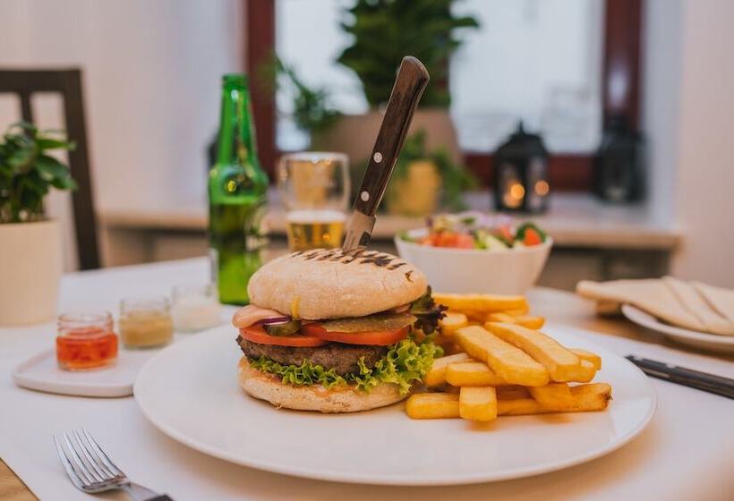 בית מלון כפרי & Apartments Ventus Rosa