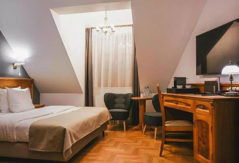 Отель & Apartments Ventus Rosa