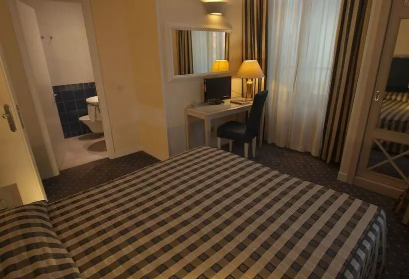 Отель Arnolfo & Aqua Laetitia Spa & Beauty