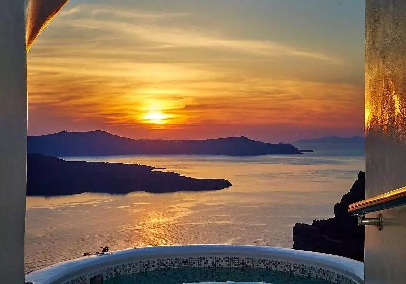 هتل Celestia Grand