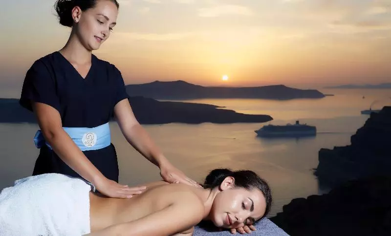 هتل Celestia Grand