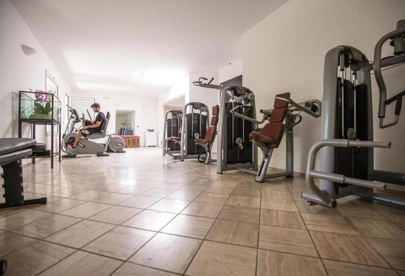 فندق Club Koiné