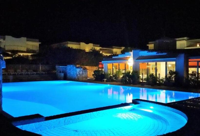 فندق Club Koiné