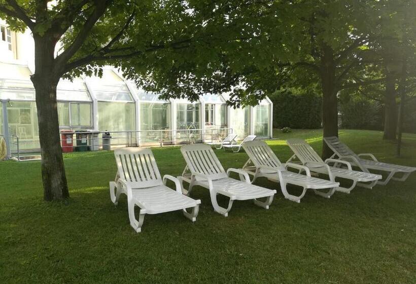 هتل Etoile Du Nord