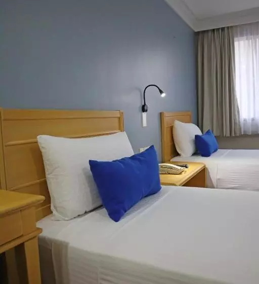 Fersal Hotel Malakas, Quezon City