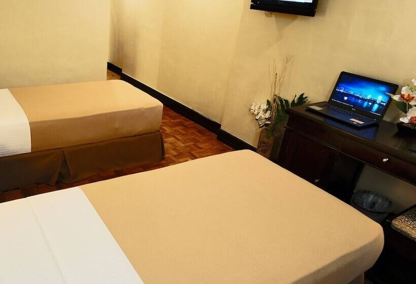 Fersal Hotel Malakas, Quezon City