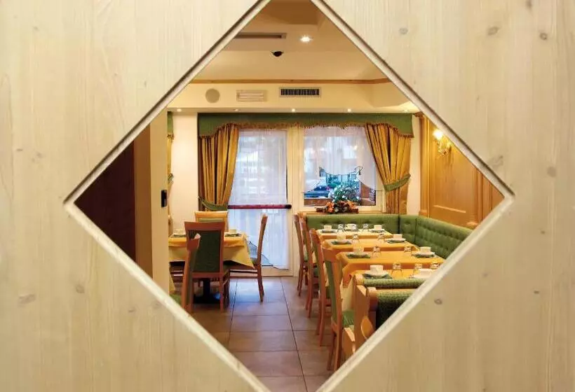 酒店 Gran Vacanze Rooms & Apartments