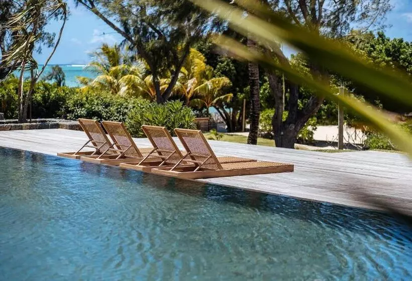 בית מלון כפרי Lagoon Attitude