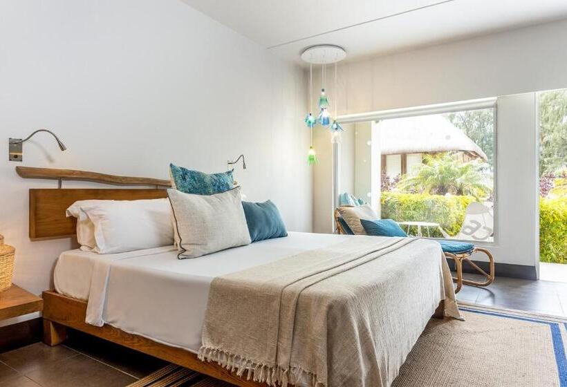 בית מלון כפרי Lagoon Attitude