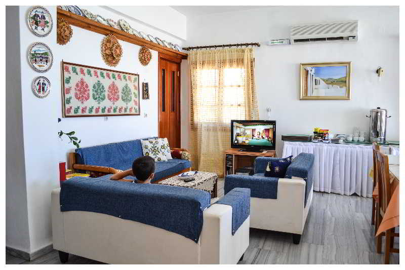 Отель Lakki Beach