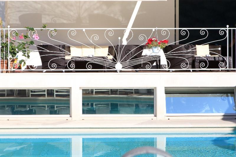 فندق Luxor Cattolica Beach