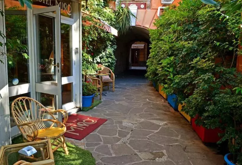 Otel Miro