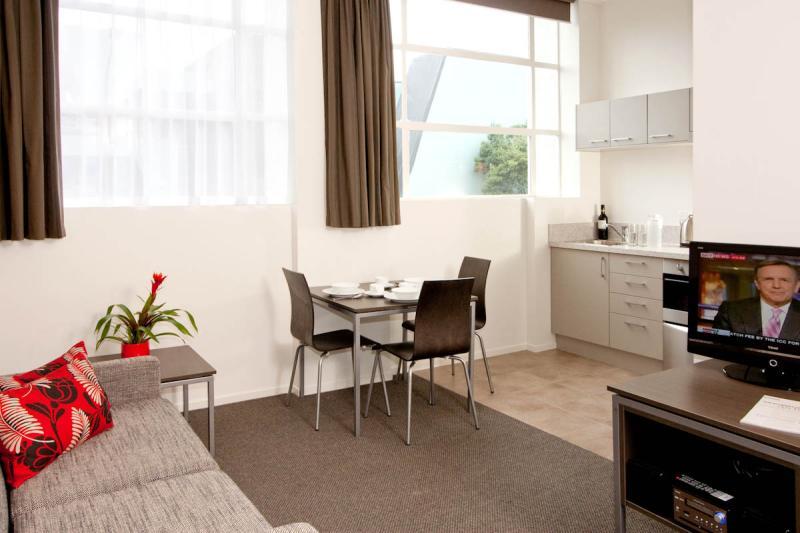 בית מלון כפרי Quest New Plymouth Serviced Apartments