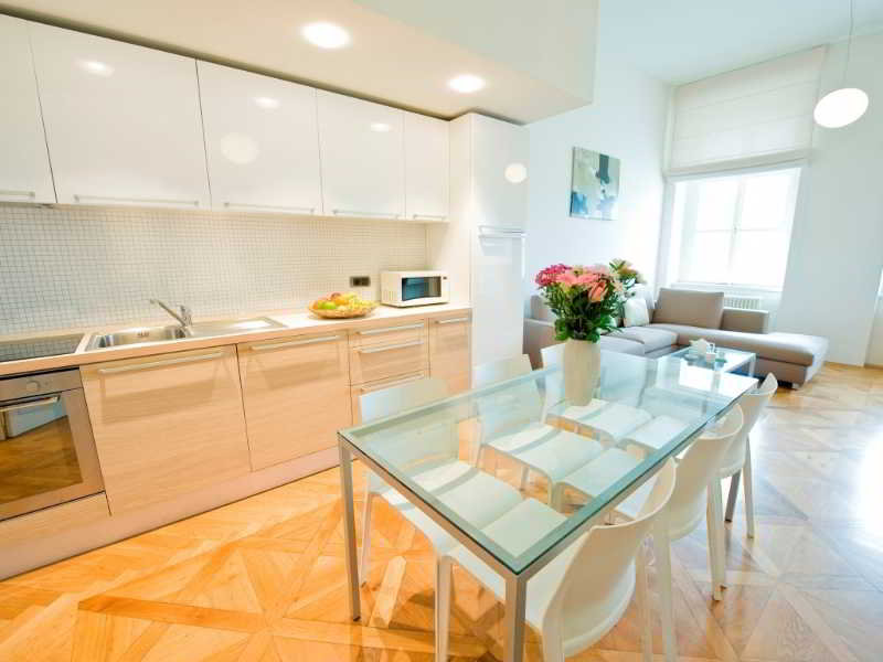 هتل روستایی Bohemia Apartments Prague Old Town