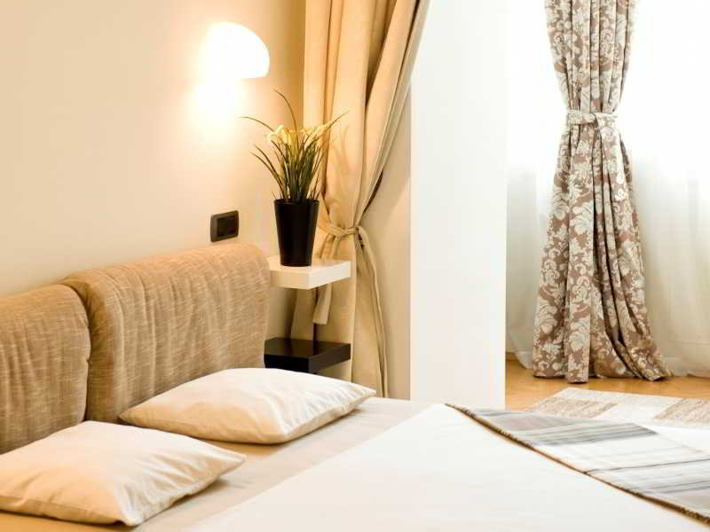 هتل روستایی Bohemia Apartments Prague Old Town