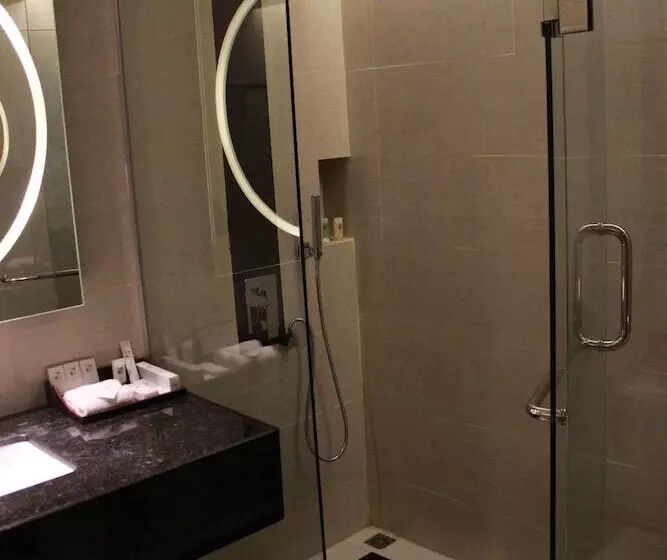 Swiss Belhotel Harbour Bay