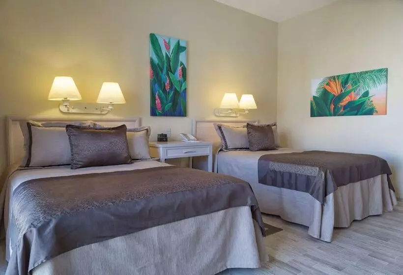 The Royal Islander - An All Suites Resort