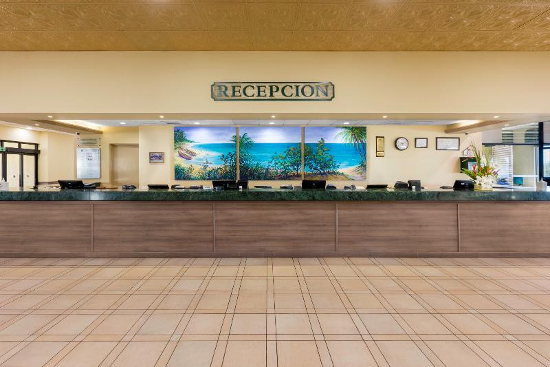 The Royal Islander - An All Suites Resort