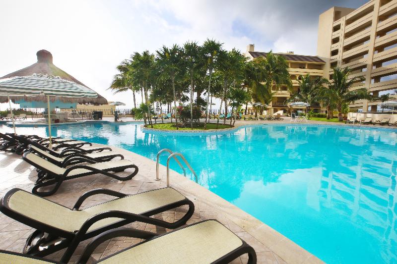 The Royal Islander - An All Suites Resort