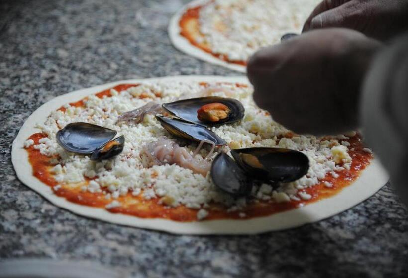 فندق Tre Castelli