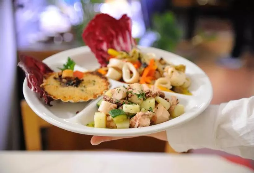 בית מלון כפרי Tre Castelli