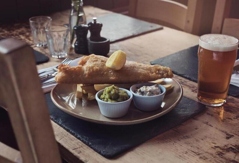 فندق Tweedies Bar And Lodge