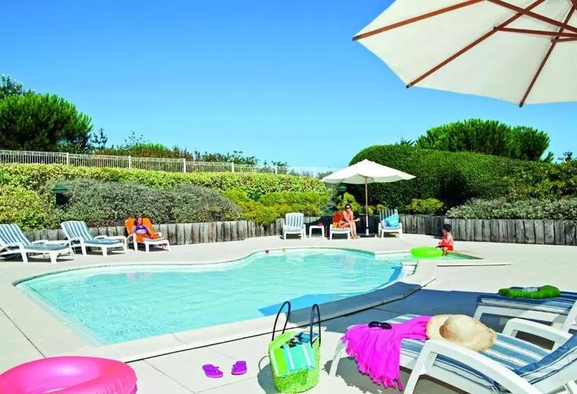 Village Club Goelia Les Voiles Blanches