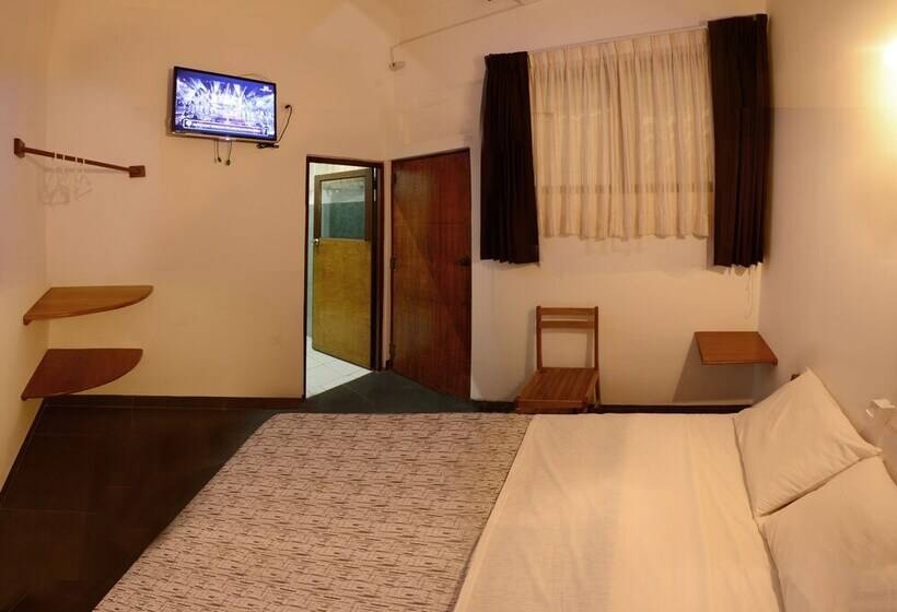 هاستل Hostal Casa Blanca