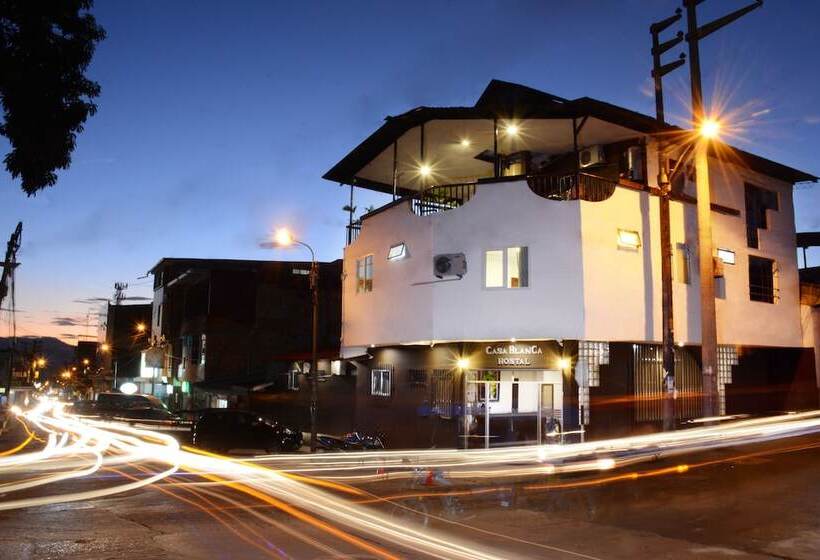 هاستل Hostal Casa Blanca