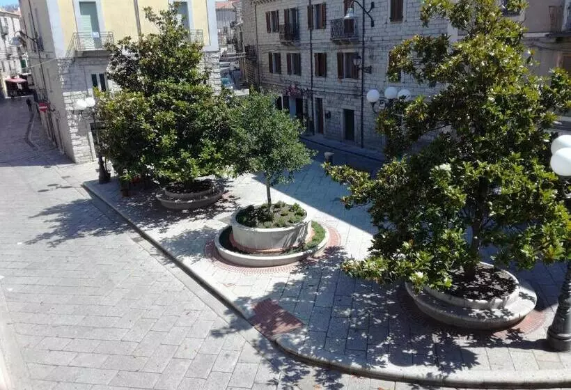 B&b Piazza Di L Ara