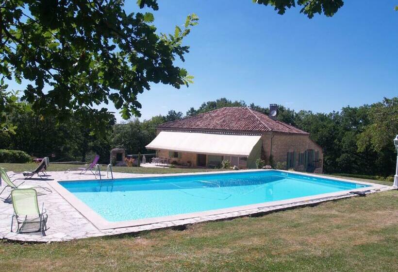 مبيت وإفطار A Labourdette