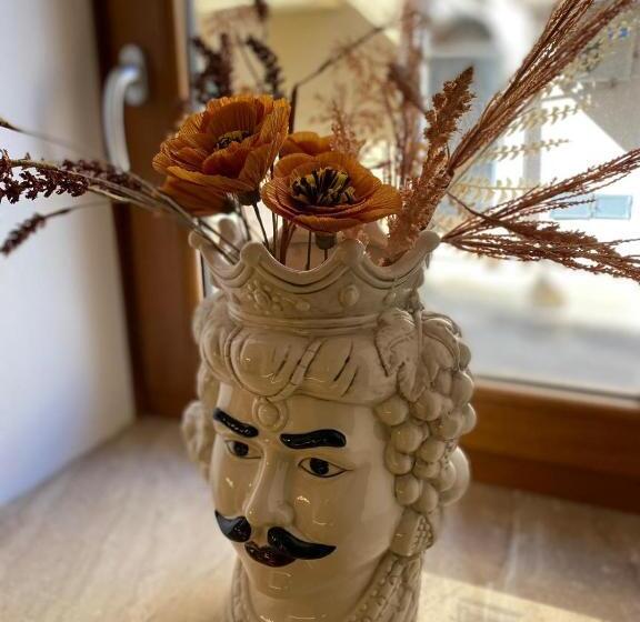 ベッドアンドブレックファースト Atrium