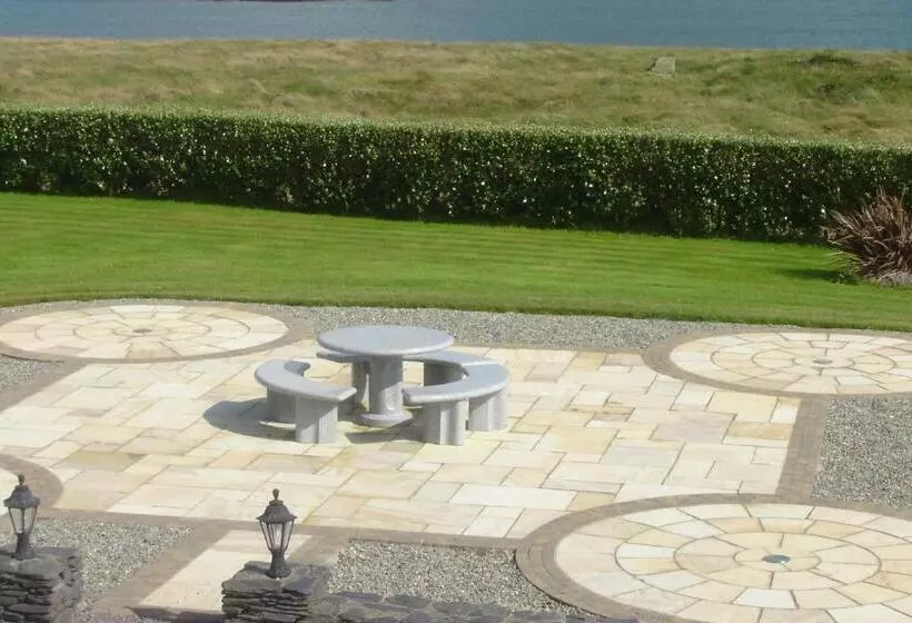 Aamiaismajoitus (B&B) Carraig Liath House
