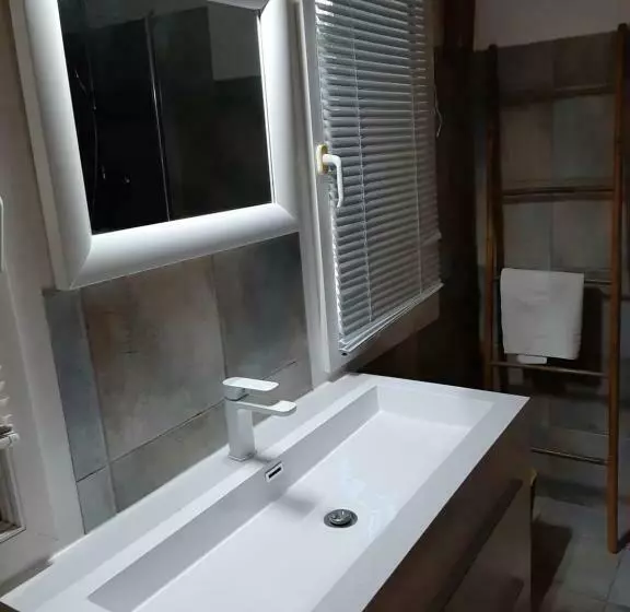 ベッドアンドブレックファースト Chambre D Hote Casa Tozza