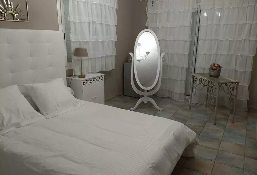 ベッドアンドブレックファースト Chambre D Hote Casa Tozza