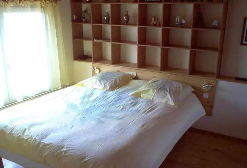 ベッドアンドブレックファースト Chambres D Hôtes La Forterie